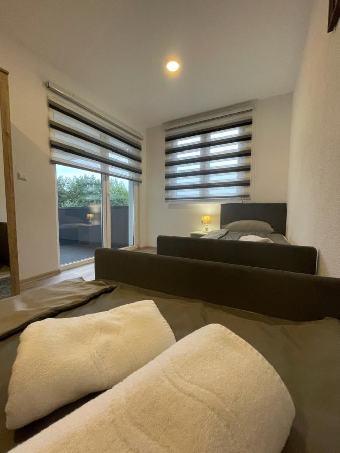 Ammirevole Ravne Apartments Visoko Zewnętrze zdjęcie